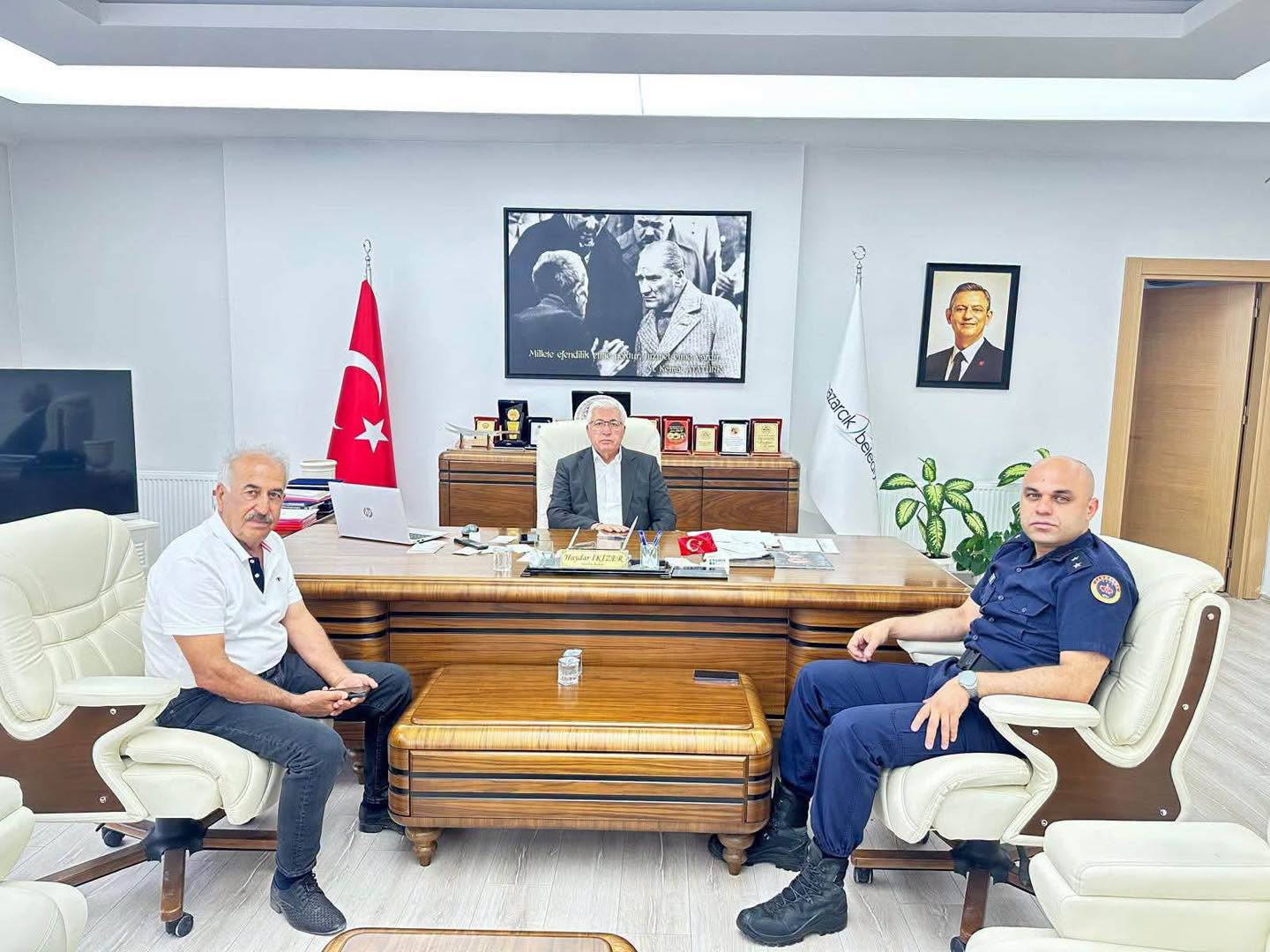 İlçe Jandarma Komutanımızın Yeni Tayinine Uğurladık.